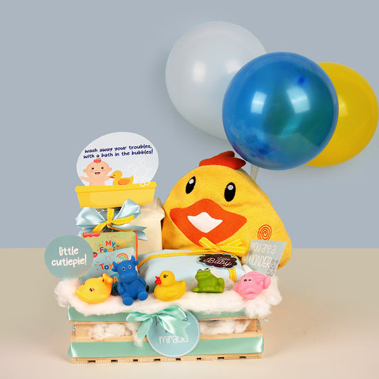 Personalised Baby Bath Ready Hamper