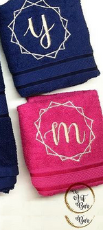 Load image into Gallery viewer, Customised Monogram Napkins (Set Of 2)
